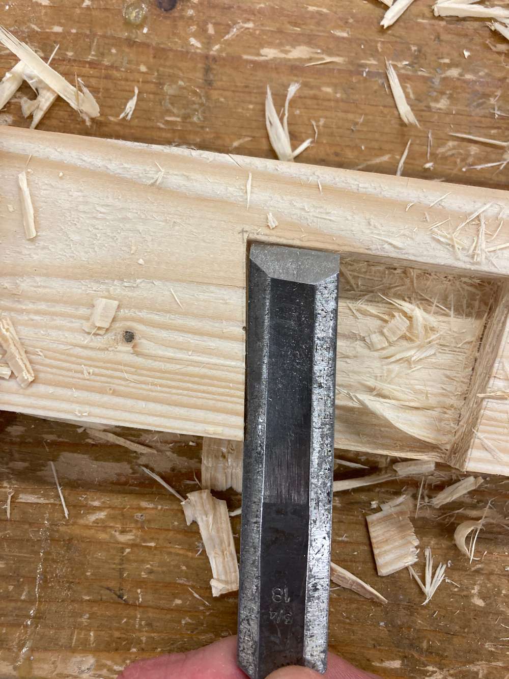 Dovetail angled chisel